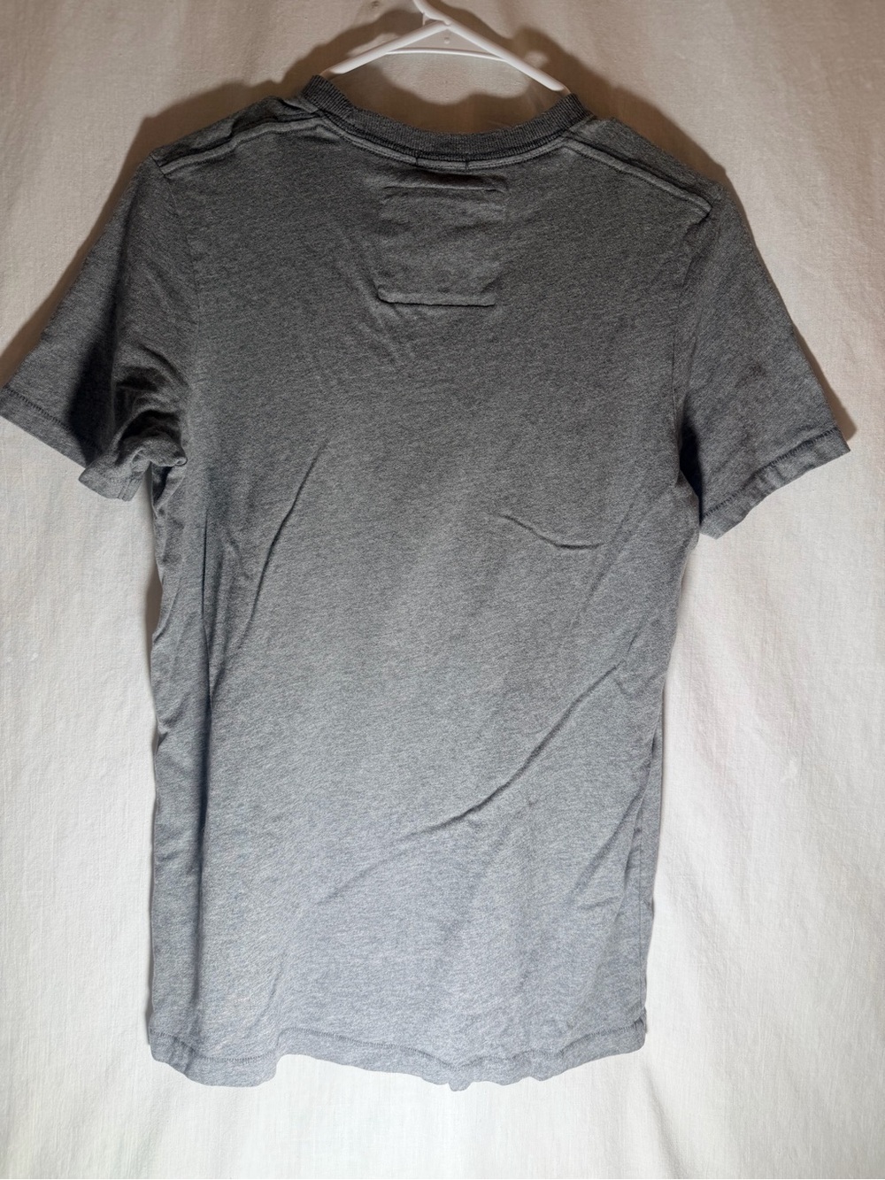 Men’s Abercrombie T-shirt - Picture 4 of 4